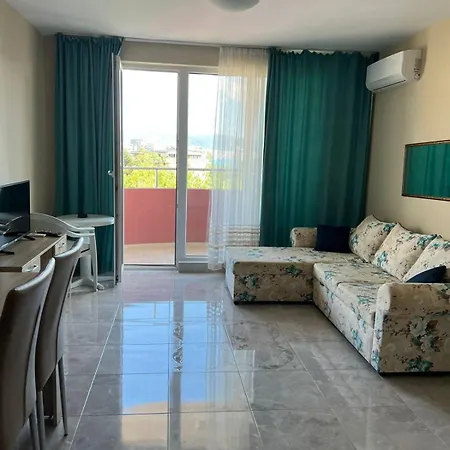 Apartmán Admiral Plaza Premium Sluneční pobřeží